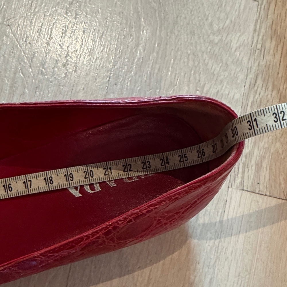 Prada Red Croc-Effect Pointed Toe Flats - Picture 7 of 11